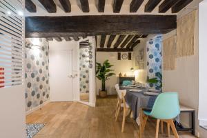 Appartement chic avec patio - 2BR 6P - Le Marais