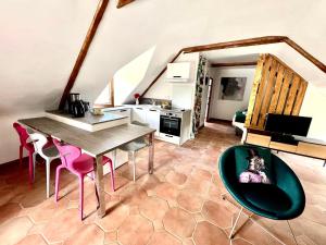 Maisons de vacances Gite Fancy, Vallee du Scorff, Nature 2-4 personnes : photos des chambres