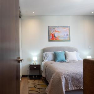 Sky Suites - City Center First Class Apartment