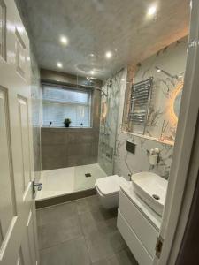One Bedroom Flat in Chiswick W4