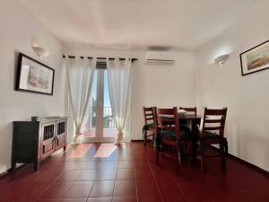 1bedroom duplex beach apartment
