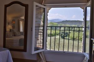 Hotels Hotel Le Mas Trilles : photos des chambres