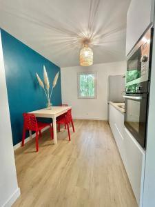 Chalets Jolie maison au coeur de la Marina Talaris Lacanau : photos des chambres