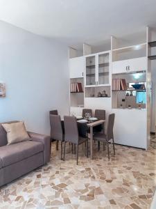 [ Private Parking ] A due passi dalla stazione