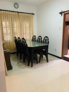Villa de luna hikka