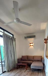 noemi apartments samara beach A-2