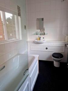 Standard Double Room room in The Townhouse Sutton