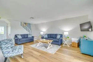 Hernando Beach Waterfront Home with Boat Dock and Deck - Hernando Beach