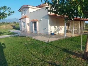 Villa Lambrini - Akovítika