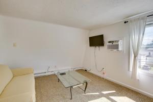 Old Orchard Beach Vacation Rental, Walk to Ocean!