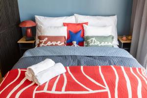 Urban Chic Residences