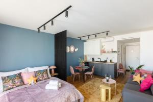 Urban Chic Residences