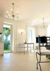 VILLA GIANNI - lux. apt. ROMA -5*