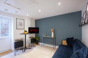 Boutique Apartment • City Centre • Free Parking • Fast WiFi • Self-Check-In • Yoko Property