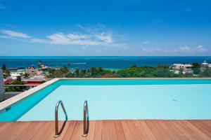 Aloja oceanview in the Hotel Zone