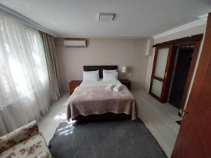 Beautiful stone guesthouse in cool Konak district