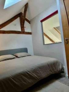 Appartements Charme et calme, 45 min de Paris Gare de Lyon : photos des chambres