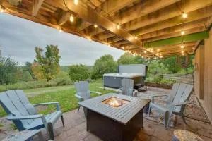 Hermantown Home with Decks, Grill and Hot Tub! - Moose Lake