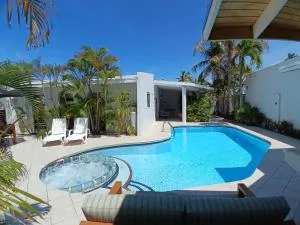 Private Luxury Villa Palm Beach - Saliña Cerca