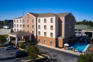 Comfort Inn & Suites Augusta West Near Fort Eisenhower