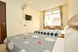 Hà Nội Vàng Hotel HN - by BAY LUXURY