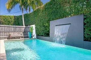 Casa de Palmas Noosa - Weyba Downs