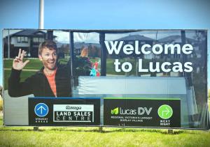 Lucas One 2-bedroom apartment NBN Pets