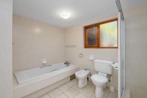 San Lameer Villa 10312 - 3 Bedroom Standard - 6 pax - San Lameer Rental Agency