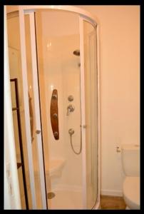 B&B / Chambres d'hotes L'Atelier de la Blanchardiere 49520 : Studio avec Vue sur Jardin