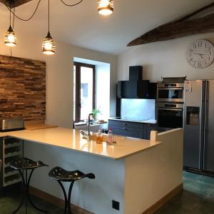 Villa Baptiste Spa Sauna Billard Piano ping-pong baby-foot Piscine près de Bordeaux