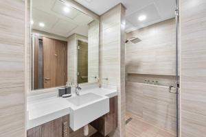 StoneTree - Stylish 1BR Apartment in MBL Residence