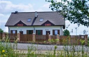 3 Bedroom Gorgeous Home In Piszewo - Redy