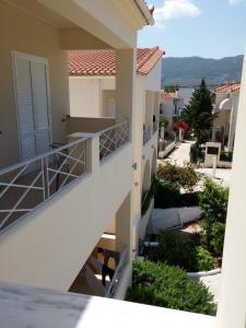 Villa Muses Poros-Island Greece