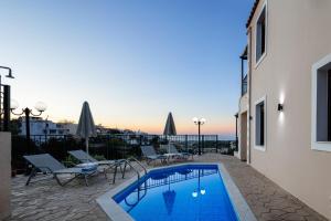 Your Private Luxury Villa Mahin, Pool, Sea view, Rethymno