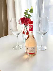 Petit cocon en duplex - Centre-ville & plage à 2 minutes