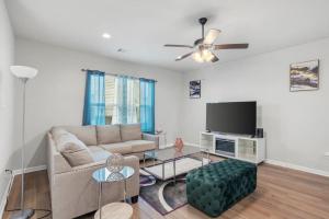 Tigers Lair Bungalow by LSU Baseball Park - CB1030 - 3hvězdičkové hotely ve městě Baton Rouge