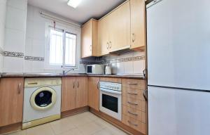 AA Guest - Don Juan Eco Front Sea Views Apartment