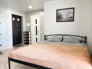 0129 ЖК Щасливий сучасна та затишна квартира - 维什涅韦