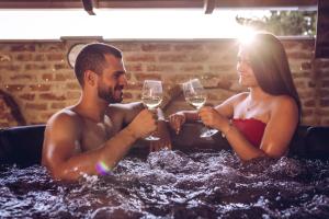 Lexi Apartman private HydroMassage Hot Tub Balatonboglár