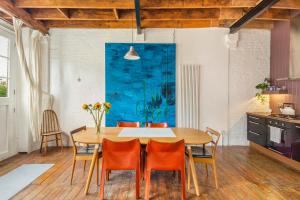 Modern Comfort Spacious Apartment Near Kings Cross and Camden, Complementary Fast WiFi, Netflix, Tea & Coffee