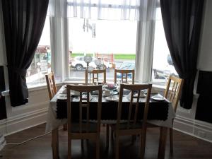 Anzy Panzy Hotel and Apartments