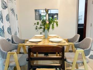 2BR Maryam villa near Tesco & beach.