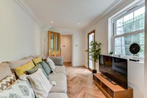 Spacious Brighton Home 2 Ensuites, Weekly & Monthly Stays-Marine LGF