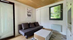 Studio rénové avec terrasse Sud idéalement situé