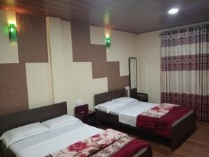 Thuvaraga Inn