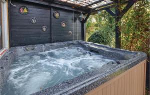Nice Home In Sydals With Wifi