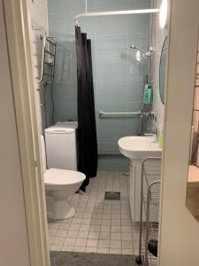 2BR Apartment, free parking - Peikontie
