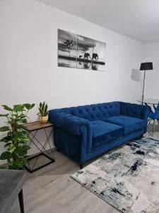 Stylish 2 bed home- short walk to Tottenham Stadium/Stations - 埃德蒙顿