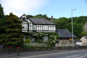 4 stern pension Tudor Lodge Porthmadog Grossbritannien