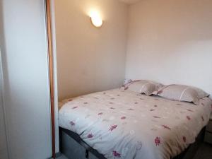 Appartements Appartement Saint-Francois-Longchamp, 2 pieces, 4 personnes - FR-1-635-95 : photos des chambres